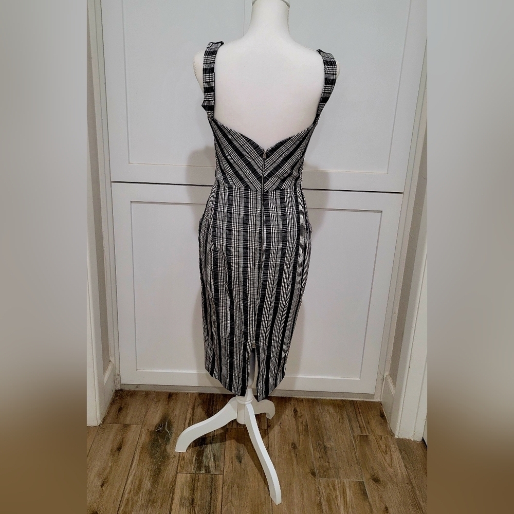 Victoria Beckham Black and White Check Midi Dress | Size 8 - Picture 2 of 7